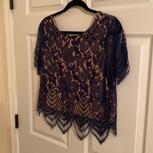 Express lace blouse size medium navy blue slightly cropped WITH TAG NEVER WORN